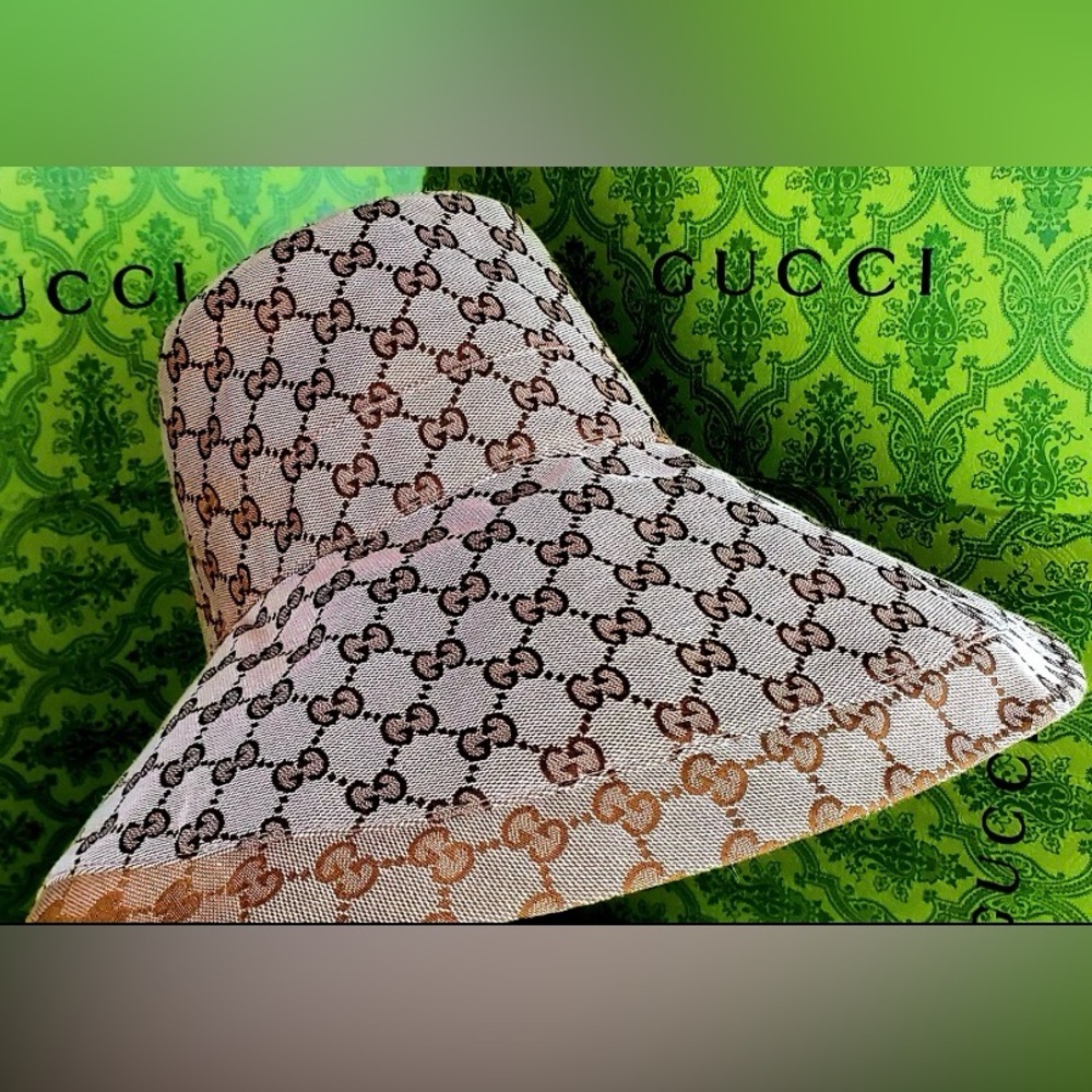 Gucci GG Monogram Bucket Hat Large Wide Brim Jacquard Beige Tan Canvas Sun Beach - Picture 5 of 16